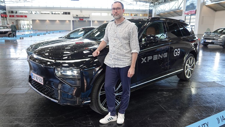 Das 4,90-Meter-E-SUV von Xpeng bietet schwungvolle 405 kW/550 PS und 717 Nm.