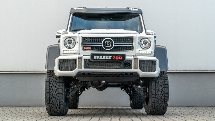 Brabus 700 4x42: Zehnmal Wahnsinn