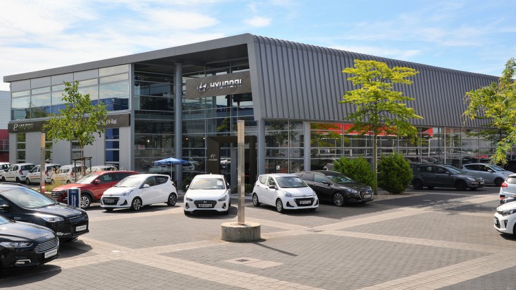 Hyundai-Center der 4-Rad Kraftfahrzeug GmbH in Düsseldorf