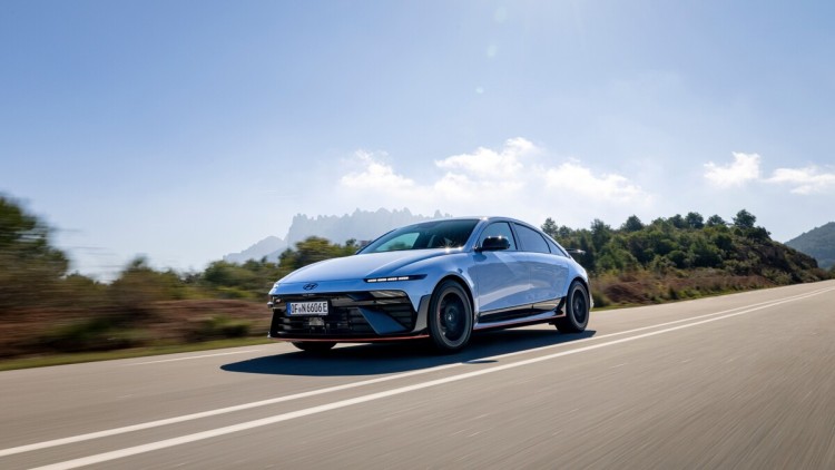 hyundai-ioniq-6-n-driving-experience-road-101