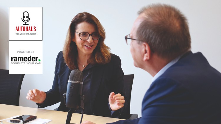 Imelda Labbé und Ralph M. Meunzel im Gespräch