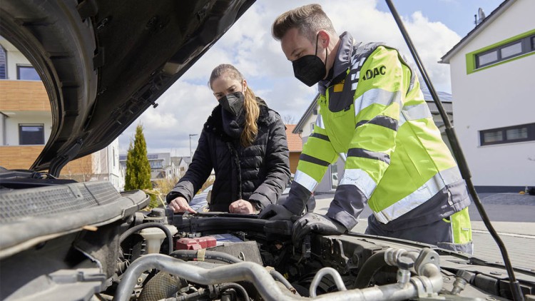 ADAC: In der Pannenstatistik ragen schlappe Batterien heraus