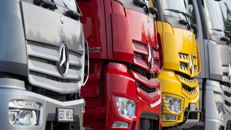 Lkw-Sparte: Daimler streicht 1.250 Stellen