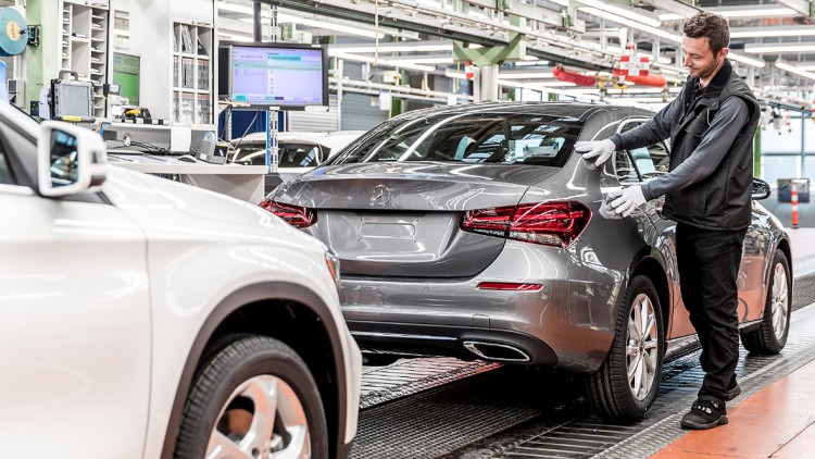 EU-Automarkt: Für 2022 erneuter Rückgang erwartet