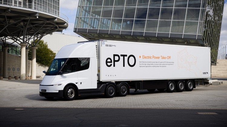 Messe_IAA_Transportation_Tesla_Semi_Moritz_Frankenberg_dpa_90634504