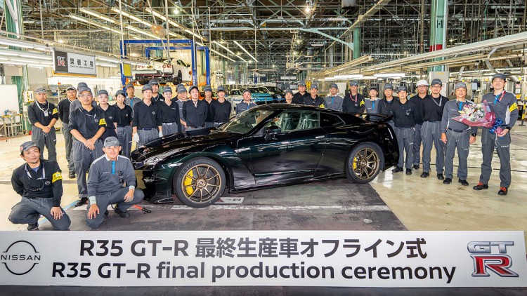 Der vorerst letzte GT-R ist im Nissan-Werk Togichi in Japan vom Band gelaufen.