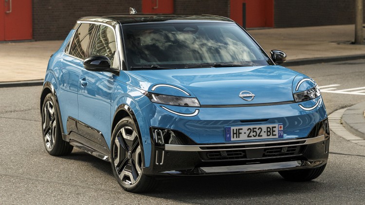 Die ersten Nissan Micra mit E-Antrieb rollen Anfang kommenden Jahres zu den Kunden.