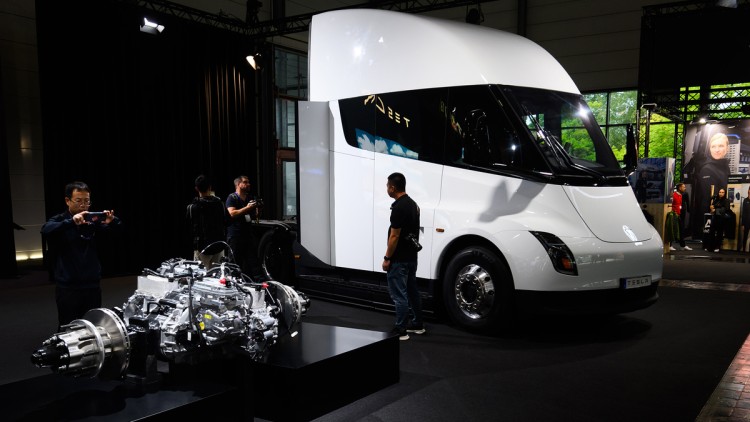 Tesla: Elektro-Lastwagen soll auch in Europa verkauft werden