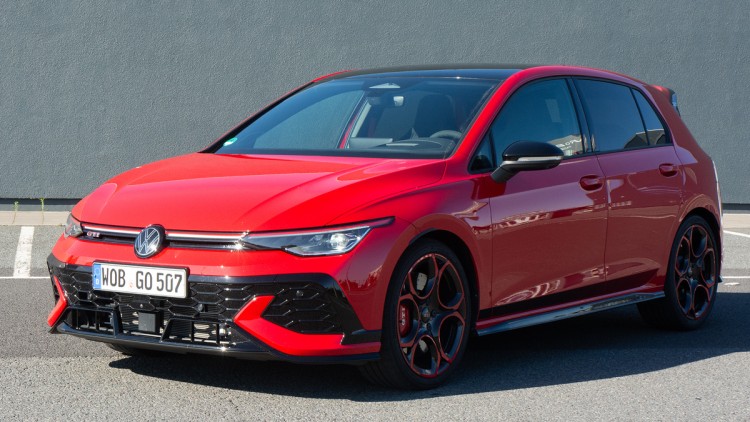 VW Golf GTI Edition 50