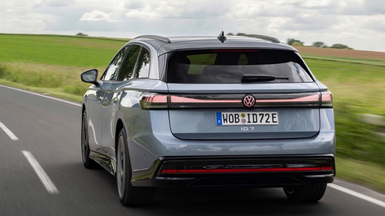 VW ID.7