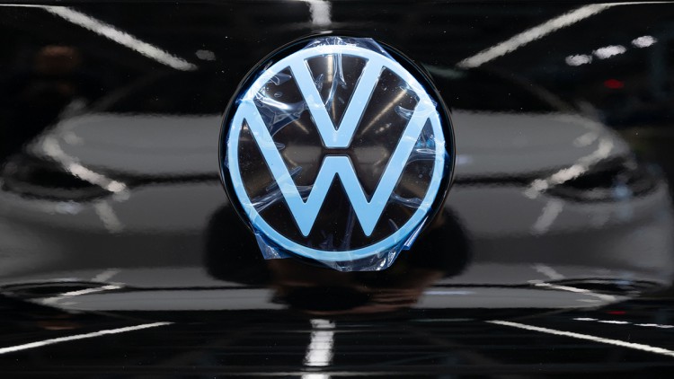 Modelle der neuen Generation des ID.3 laufen auf einer Produktionslinie im Werk von Volkswagen in Zwickau

