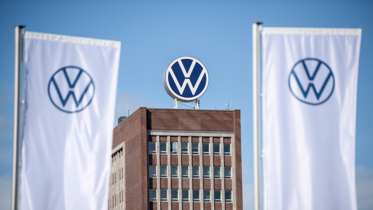 Online-Hauptversammlung: Volkswagen bestätigt Ausblick