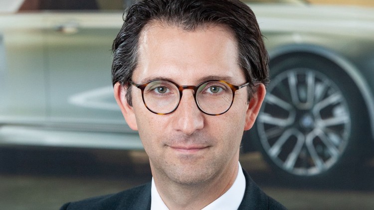 Yasin Turhal verantwortet die strategische Neuausrichtung von Auto.de.