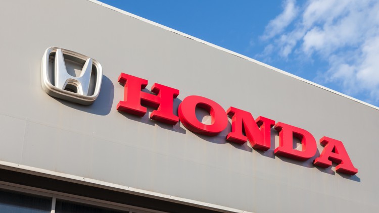 Logo von Honda auf Autohaus