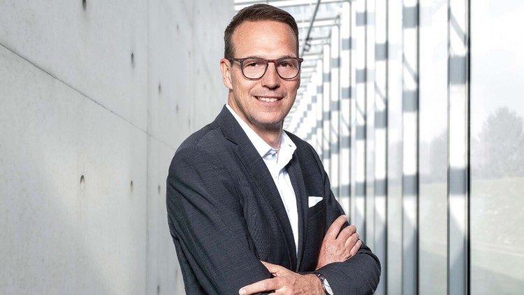 Interview mit Toyota: Durchdachtes Wachstum Mario Köhler Toyota