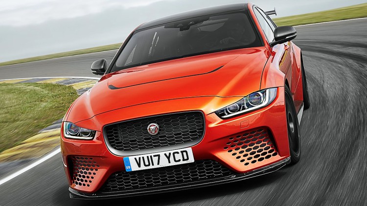 Jaguar XE SV Project 8: Vorsicht bissig!