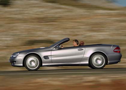 Mercedes_SL_3.jpg