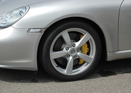 Porsche_Cayman_7.jpg