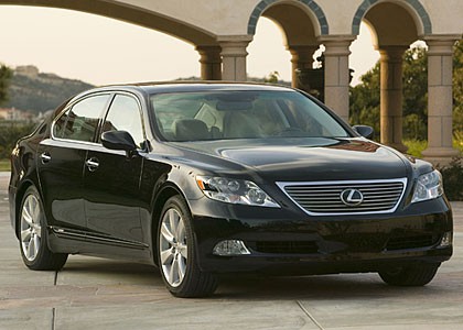 lexus_ls660h_4.jpg