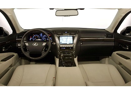 lexus_ls660h_5.jpg