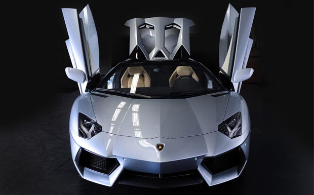 Lamborghini Aventador LP 700-4 Roadster
