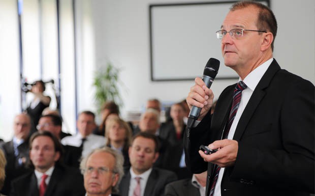 AUTOHAUS BankenMonitor 2012