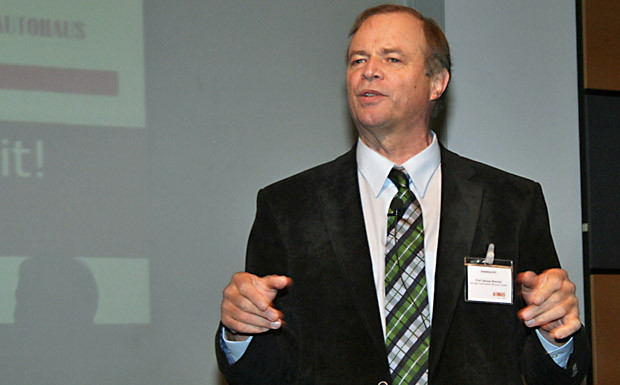 AUTOHAUS-Herausgeber Prof. Hannes Brachat
