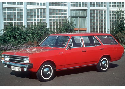 Opel-Rekord-C-caravan.jpg