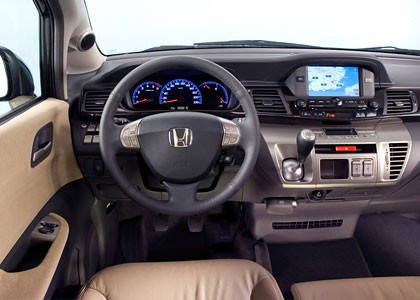 honda_fr-v_3.jpg