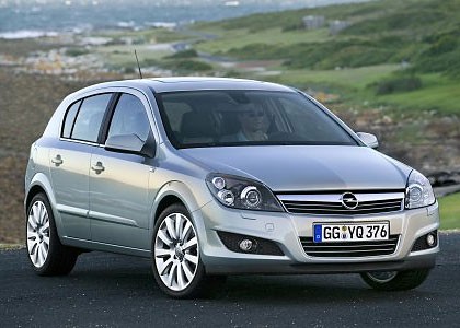 opel_astra_2007_2.jpg