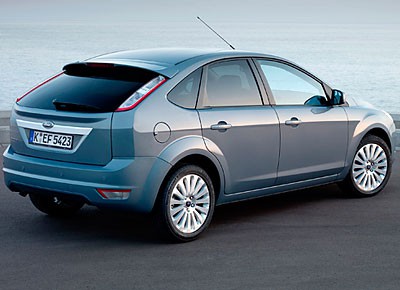 ford_focus_08_03.jpg