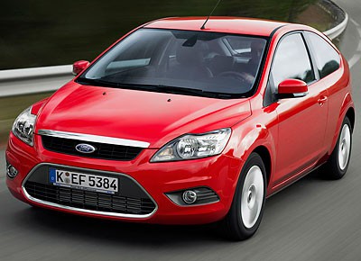 ford_focus_08_04.jpg