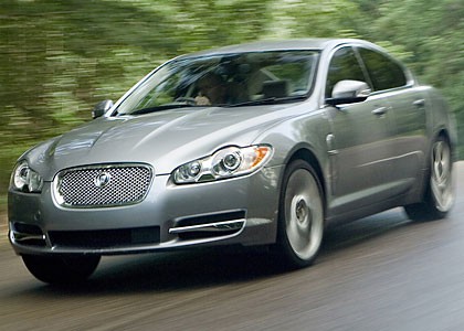 jaguar_xf_05.jpg