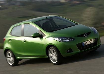 mazda2_02.jpg