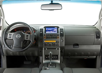 nissan_pathfinder08_3.jpg