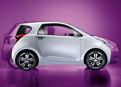 toyota_iq_07.jpg
