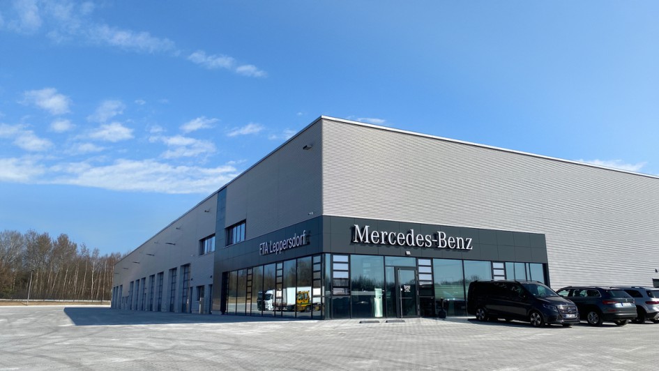 Fahrzeugtechnik Aretsried in Leppersdorf Daimler Truck-Nutzfahrzeugzentrum