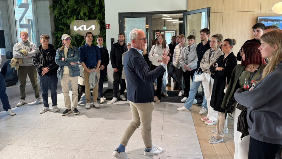 00_SE_2025_IfA_Autohaus_Koenig_HD