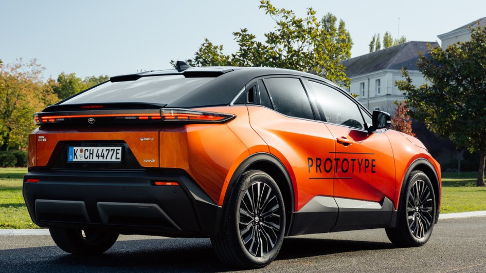 Toyota CH-R Plus