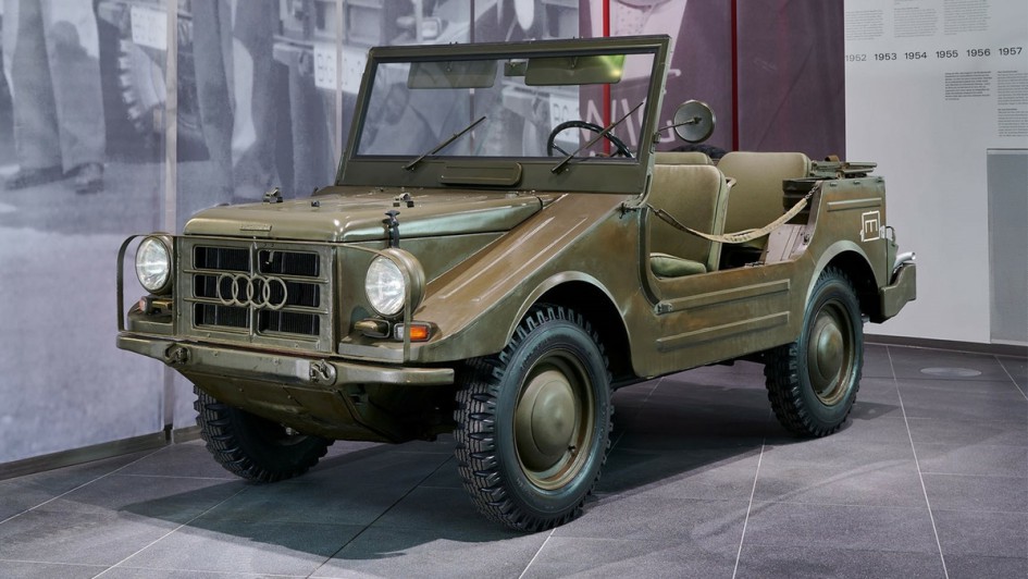 Motorisierte ab 1955 die Bundeswehr – Der DKW Munga war mit Allradantrieb geländetauglich.