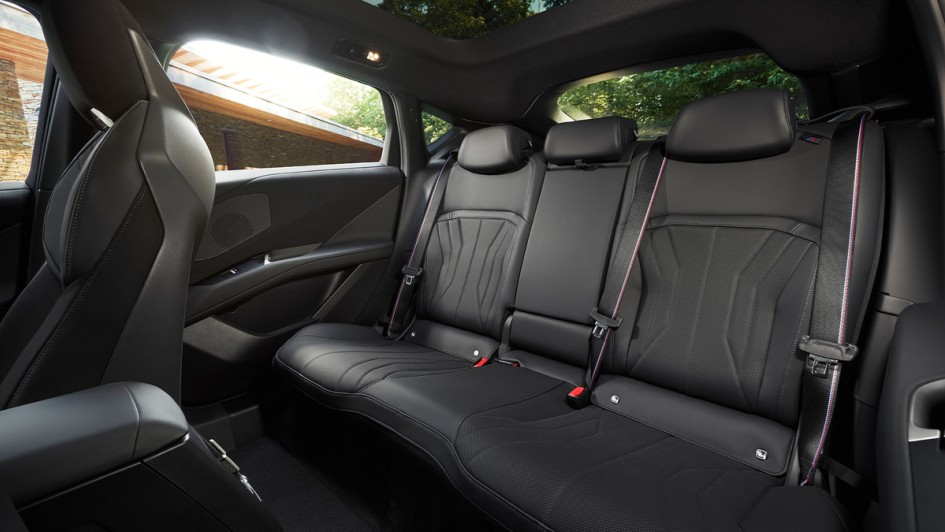 BMW iX4 2027