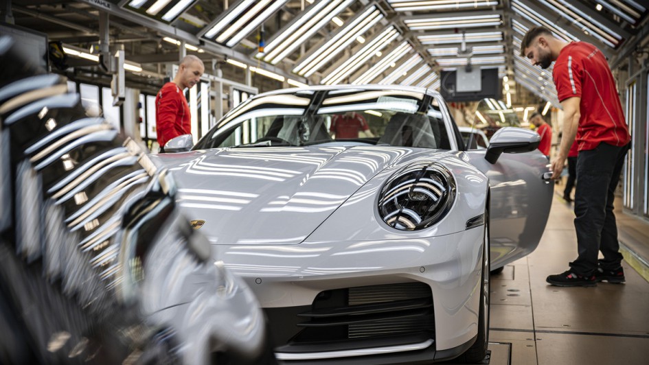 Produktion des 911 bei Porsche in Zuffenhausen.
