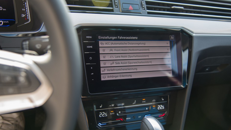 VW Passat Kombi in blau