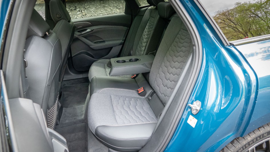 Rücksitze im Audi A6 Avant e-tron