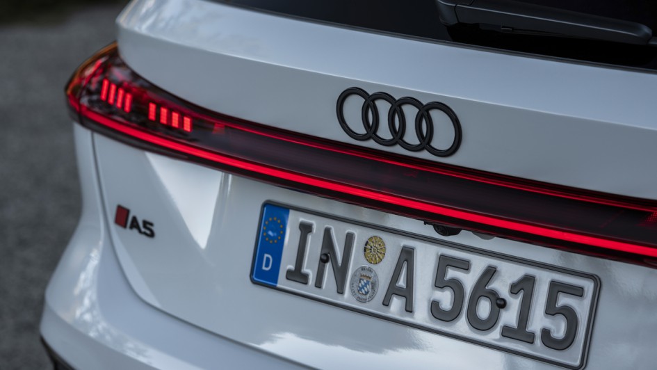 Rückleuchten in Oled-Technik am Audi A5 Avant