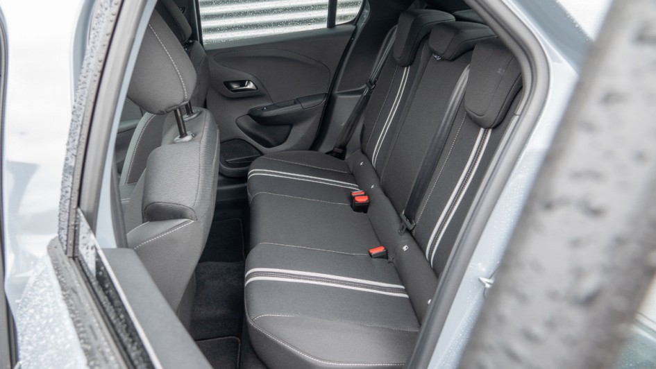Foto der Rückbank i Opel Corsa GS (Facelift)