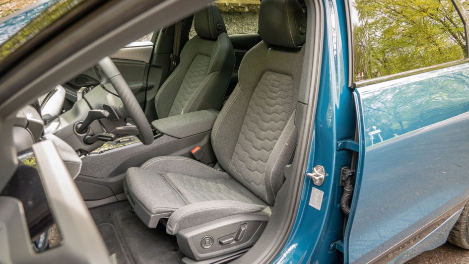 Vordersitze im Audi A6 e-tron