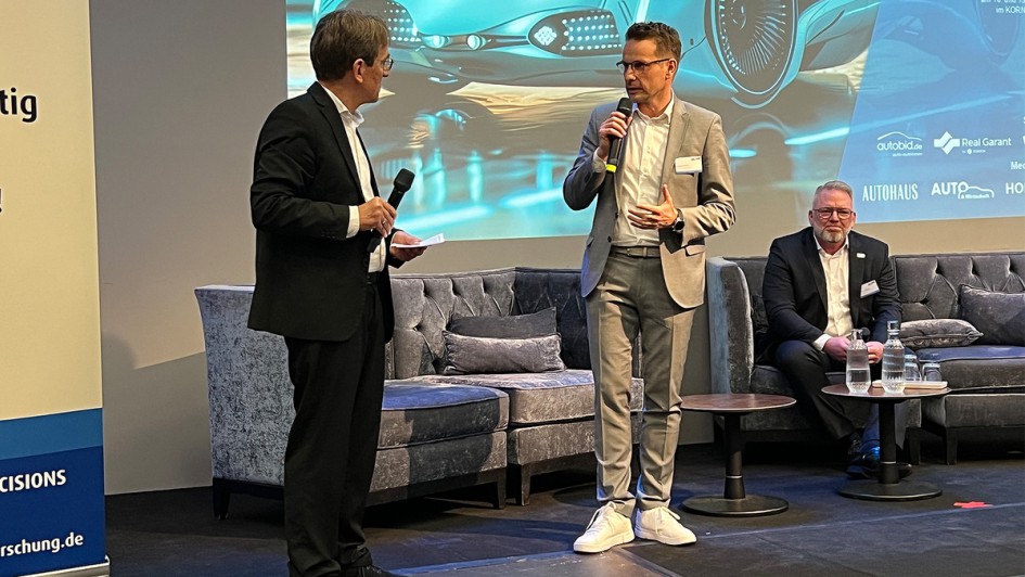 Dr. Konrad Wessner, ehemaliger Geschäftsführer puls Marktforschung im Gespräch mit Johannes Höfflin, Head of Sales Germany,  Real Garant  