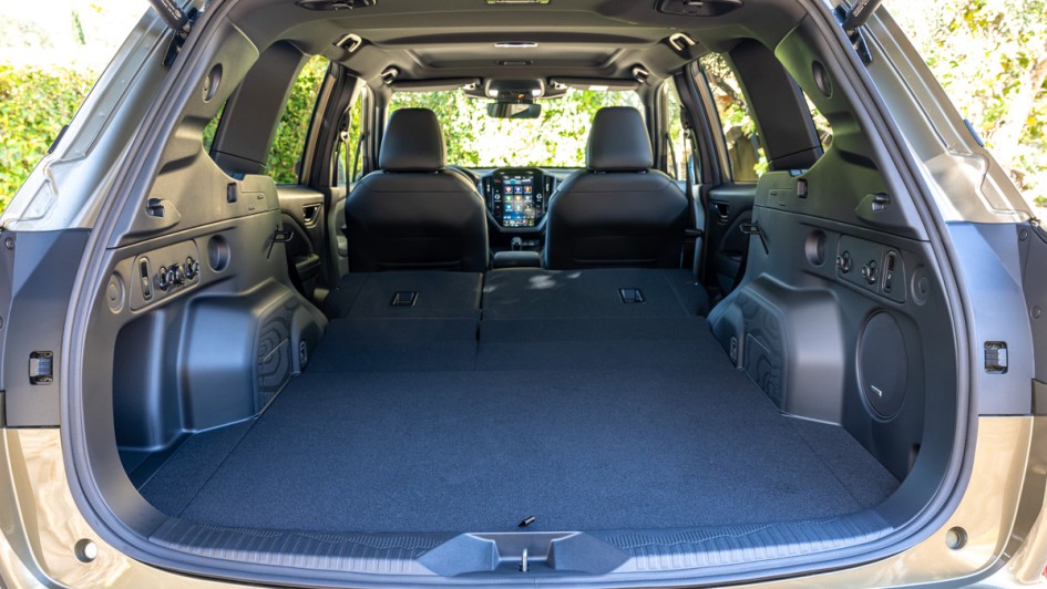 Umgeklappte Rücksitzlehne im Subaru Forster