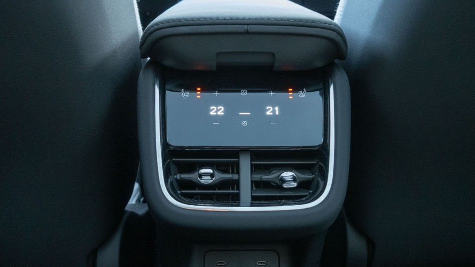 Klimabedieneinheit im Volvo ES90